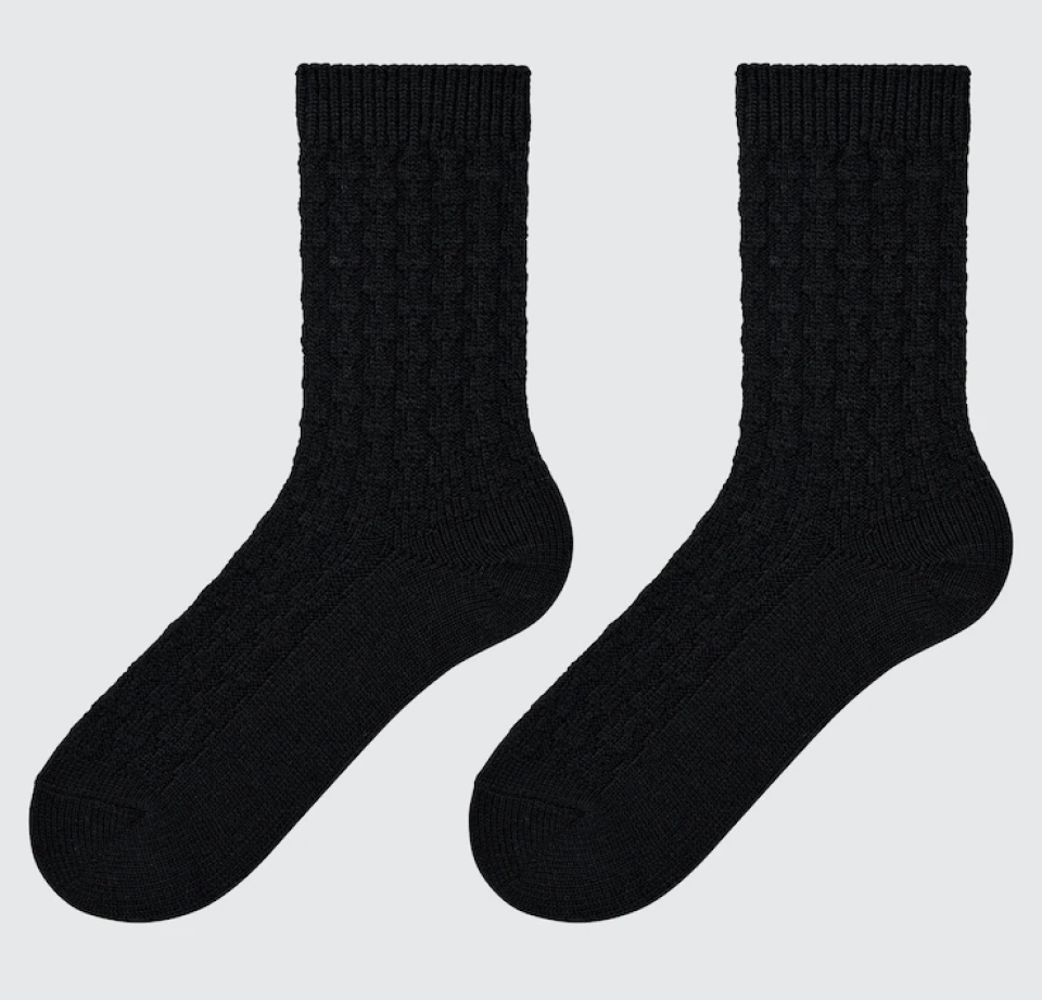 14) HEATTECH Cable Socks (2 Pairs)