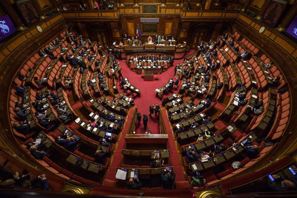 One parliament, many parties. <a href="https://www.gettyimages.com/detail/news-photo/general-view-shows-the-italian-senate-during-the-news-photo/1409899407?adppopup=true" rel="nofollow noopener" target="_blank" data-ylk="slk:Antonio Masiello/Getty Images;elm:context_link;itc:0;sec:content-canvas" class="link ">Antonio Masiello/Getty Images</a>