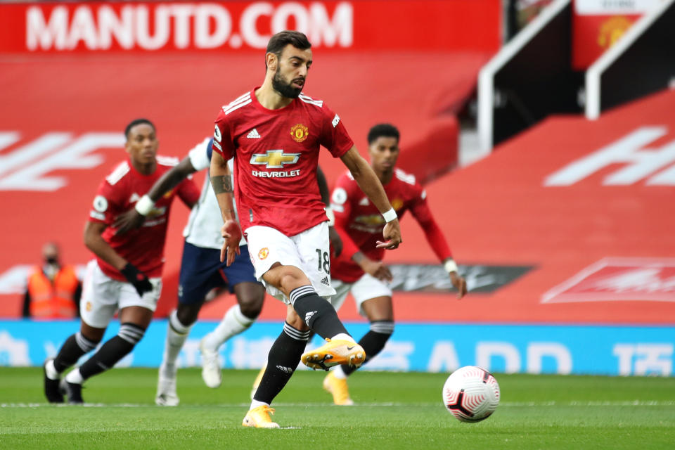 Manchester United v Tottenham Hotspur - Premier League