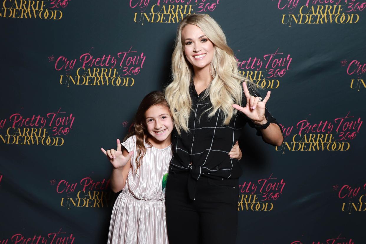 Savannah Dahan got to meet Carrie Underwood at her D.C. concert. Underwood sang 