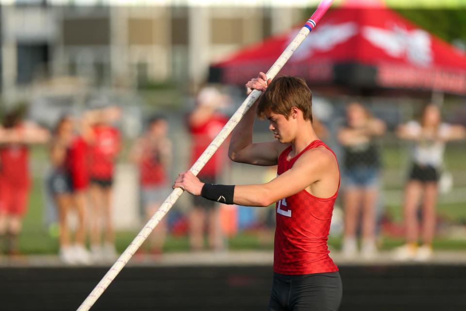 Wyatt Curl (11), West Lafayette High School, attempts to clear a new personal best at 15-6 in the Pole Vault at the 2022 IHSAA Boys Track and Field Sectional at West Lafayette Athletic Complex, on May 19, 2022, in West Lafayette.