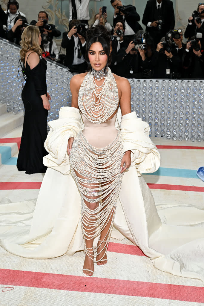 Kim Kardashian at the 2023 Met Gala, Schiaparelli, red carpet, Karl Lagerfeld