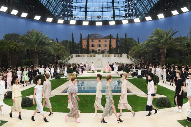 The looks from Chanel's Spring 2019 Couture runway show. Photo: Pascal Le Segretain/Getty Images