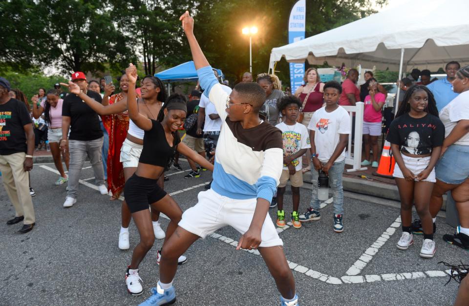 It was Juneteenth Celebration weekend in the city of Spartanburg.  A number of events were organized in honor of this day.  Juneteenth, officially Juneteenth National Independence Day, celebrates the end of slavery in the United States.  The city held a Block Party downtown on June 14, 2024, inviting the public to get into the spirit of the Juneteenth Celebration.