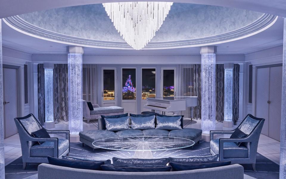 Frozen Themed Royal Suite