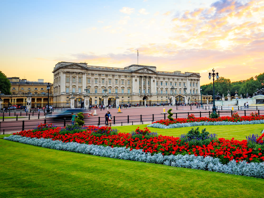 Der Buckingham Palast in London (Bild: Lukasz Pajor / Shutterstock.com)