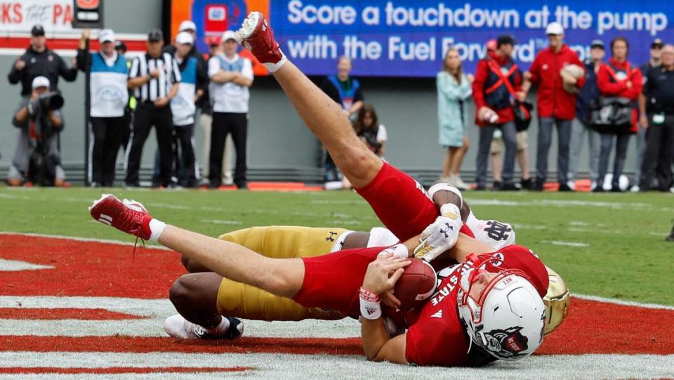 N.C. State wide receiver Bradley Rozner (80) pulls in a nine-yard touchdown reception during the first half of N.C. State’s game against Notre Dame at Carter-Finley Stadium in Raleigh, N.C., Saturday, Sept. 9, 2023.