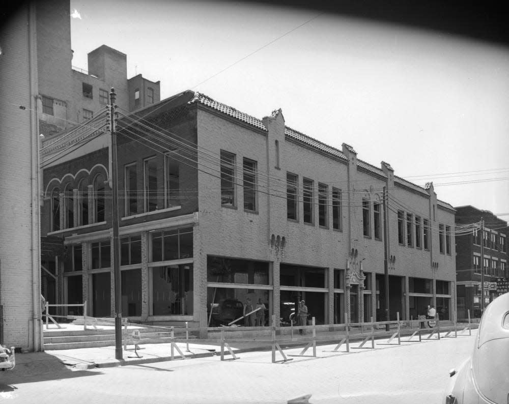 This building on Olive Street was demolished in order to expand Heer's Inc. Published in the Leader & Press on April 28, 1950.