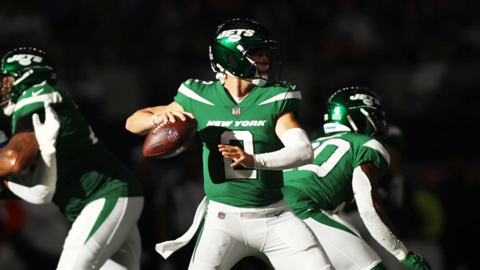 Sep 17, 2023; Arlington, Texas, USA; New York Jets quarterback Zach Wilson (2) throws a pass in the fourth quarter against the Dallas Cowboys at AT&T Stadium. Mandatory Credit: Tim Heitman-USA TODAY Sports