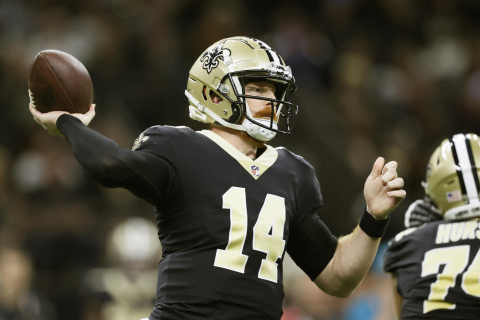 New Orleans Saints quarterback Andy Dalton passes during an NFL football game against the Seattle Seahawks in New Orleans, Saturday, Oct. 8, 2022. (AP Photo/Derick Hingle)