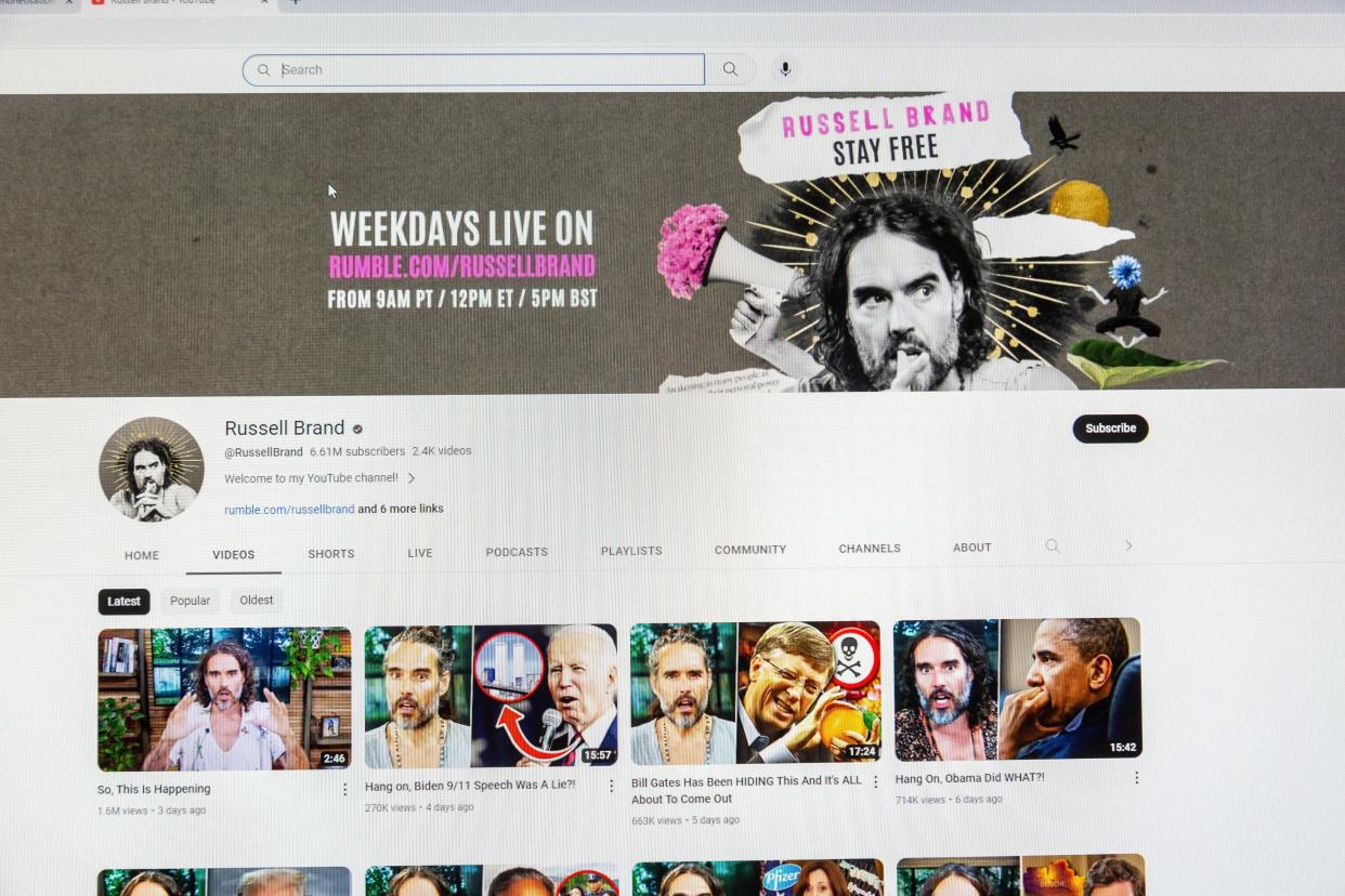 UK. 19th Spetember, 2023. YouTube suspends monetisation of Russell Brand's channel for 'violating policy'. Advertising has been stopped on his Youtube Channel, which has 6.60 million subscribers. Credit: Peter Lopeman/Alamy Live News