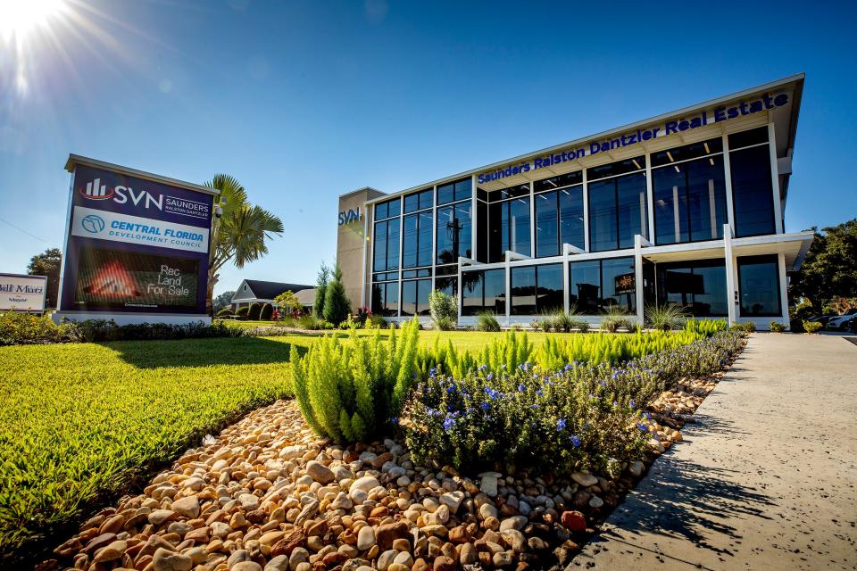 Saunders real estate office renovation at former Leedy building gains local award in Lakeland Fl. Wednesday November 3 2021. ERNST PETERS/ THE LEDGER