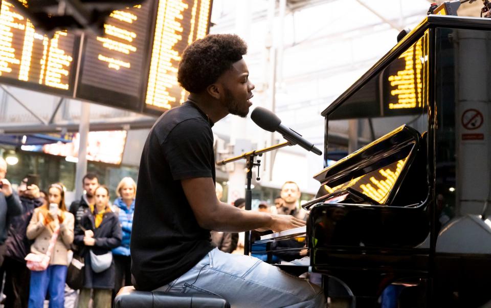 The Piano gives ordinary members of the public the opportunity to show off their musical skills