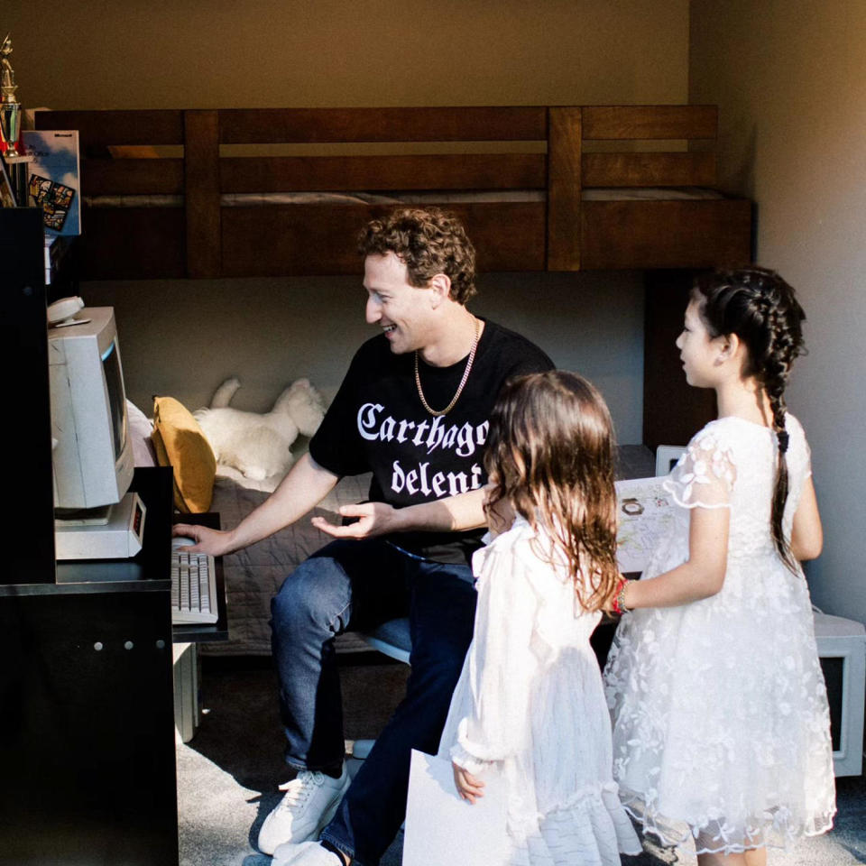 Mark Zuckerberg and his kids in his old bedroom. (@zuck via Instagram)