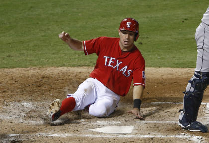 Tigers agree to trade Prince Fielder to Rangers for Ian Kinsler