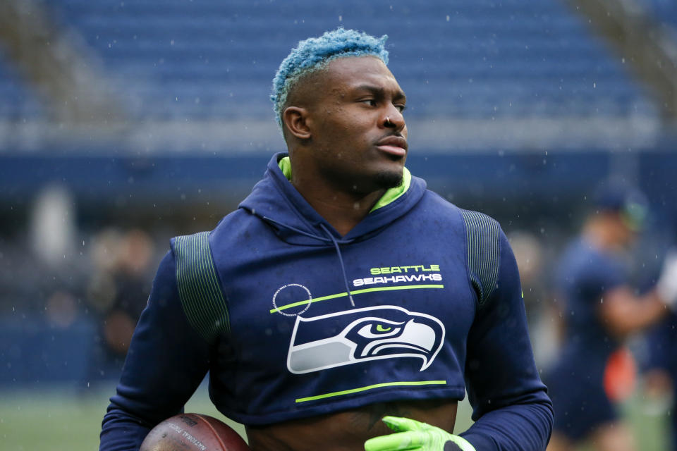Oct 25, 2021; Seattle, Washington, USA; Seattle Seahawks wide receiver DK Metcalf (14) participates in pregame warmups against the New Orleans Saints at Lumen Field. Mandatory Credit: Joe Nicholson-USA TODAY Sports