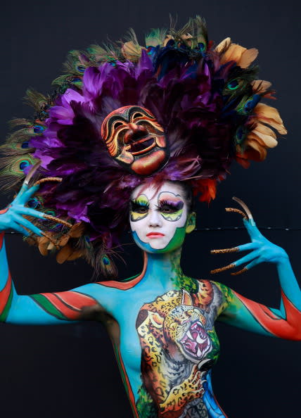 A model participates in a 2012 International Bodypainting Festival Asia at Duryu park on September 1, 2012 in Daegu, South Korea. The festival is the largest event in the field of body painting and spreads the art form to thousands of interested visitors each year. (Photo by Chung Sung-Jun/Getty Images)