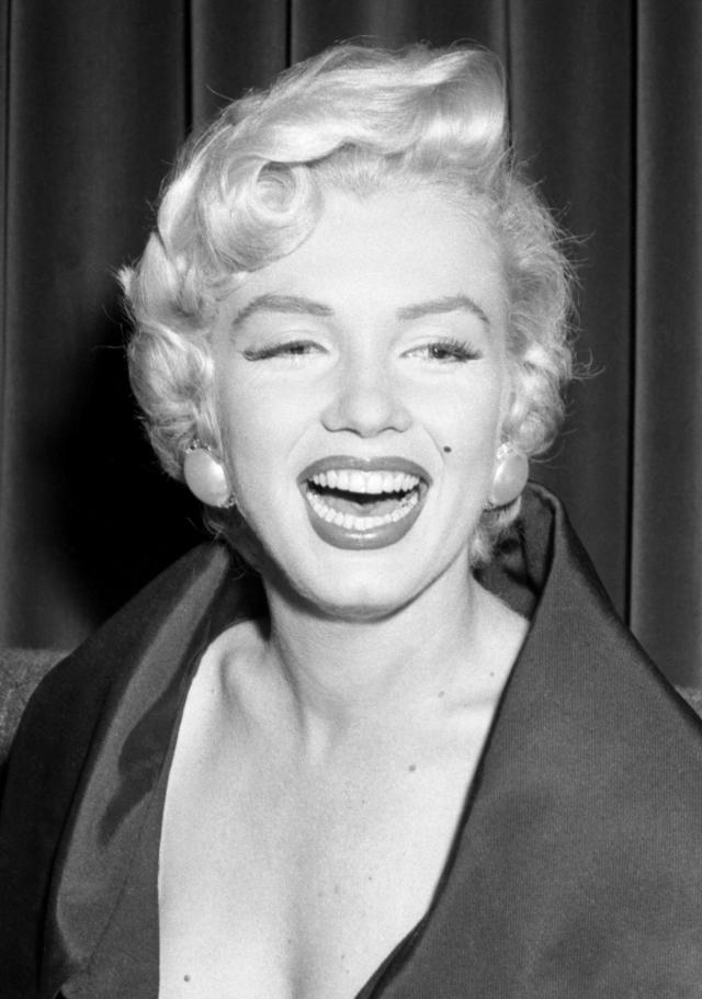 One of Marilyn Monroe's Biggest Paychecks Came From a Movie She Never  Finished