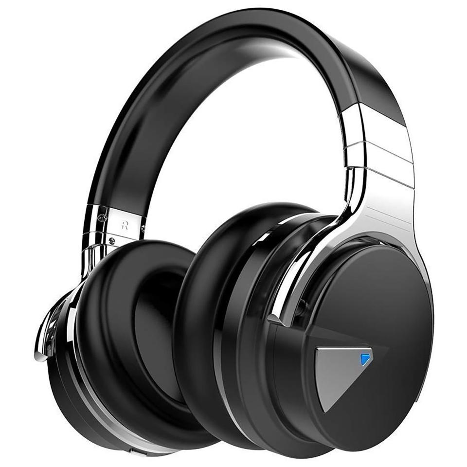 Best Last-Minute Christmas Gift for Him: Cowin E7 Noise Cancelling Wireless Bluetooth Headphones