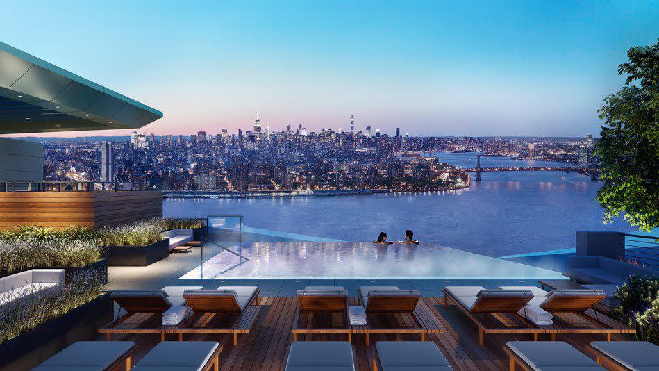 Brooklyn Point rooftop pool