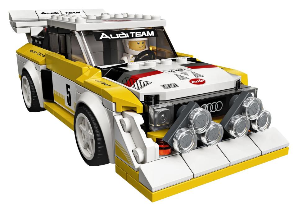 View Photos of Lego Speed Champions Audi and Ferrari Sets