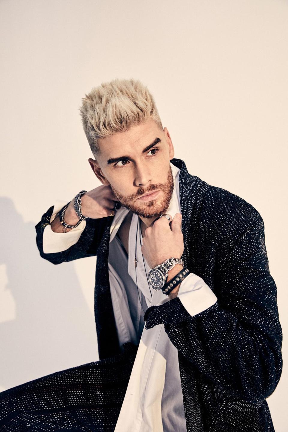 Colton Dixon