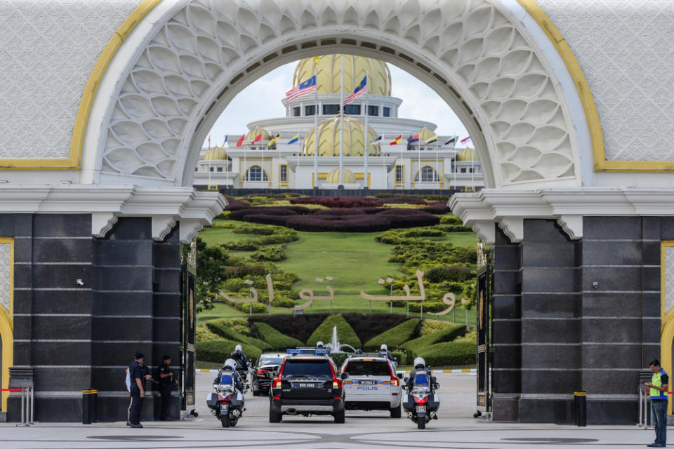 Bersatu said it is confident that the political situation can be resolved soon, with the party and the country becoming much stronger under Dr Mahathir’s leadership. — Picture by Firdaus Latif