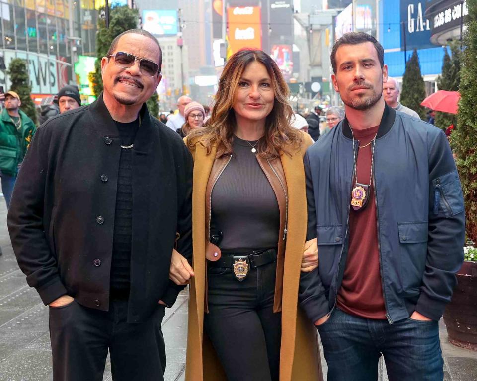 <p>Jose Perez/Bauer-Griffin/GC</p> Ice-T, Mariska Hargitay and Octavio Pisano are seen at the set of the 