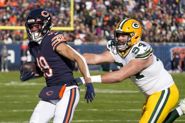 Former Green Bay Packers Starter Dean Lowry Struggles in First