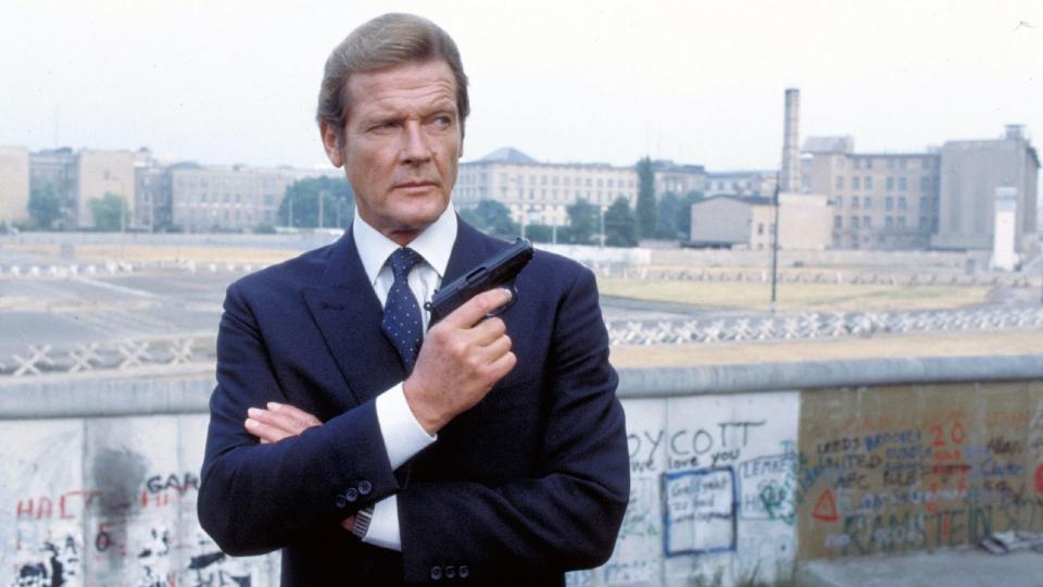 Ein 007 aus dem Bilderbuch: Roger Moore in "James Bond - Octopussy" (1983, erhältlich auf DVD und Blu-ray). Der Gentleman-Schauspieler starb vor fünf Jahren: am 23. Mai 2017. (Bild: 1983 Danjaq, LLC and Metro-Goldwyn-Mayer Studios Inc. All Rights Reserved)