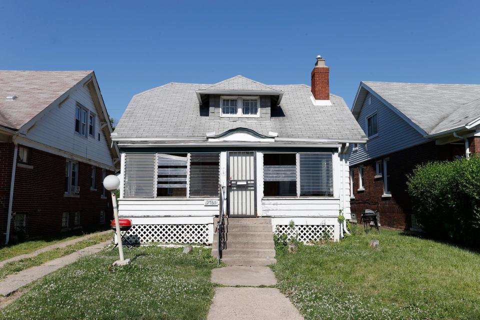 A 3-year-old boy was found dead inside a freezer in this home on Monte Vista street in Detroit on Friday on Friday, June 24, 2022.
A 30-year-old woman was taken into custody, by the Detroit Police Department.
