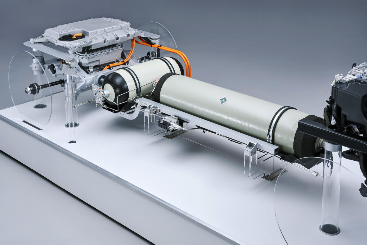 BMW Hydrogen Powertrain