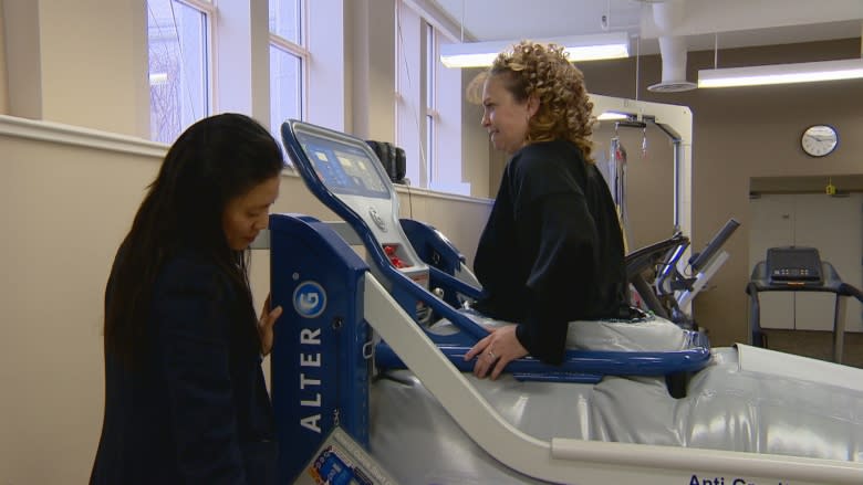 Anti-gravity treadmill has physio patients 'walking on air'