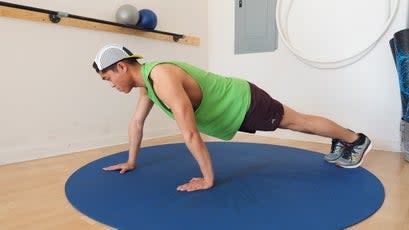 <span class="article__caption">Staggered hands push-ups <strong>Step 1.</strong></span> (Photo: Hayden Carpenter) <figure><figcaption><span class="article__caption">Staggered hands push-ups s<strong>tep 2.</strong></span> (Photo: Hayden Carpenter)</figcaption></figure>