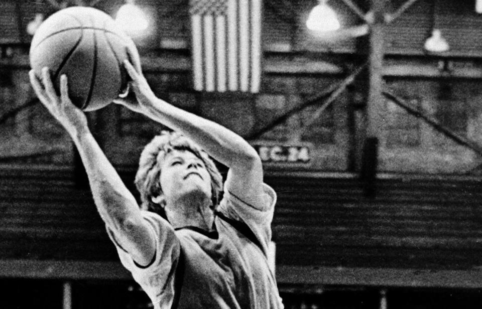 Ann Meyers competed in the Indiana Pacers' three-day rookie camp in September 1979. (AP)