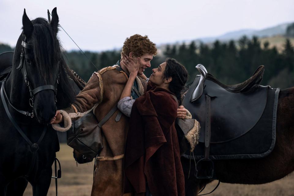 Rand and Egwene kissing in The Wheel of Time