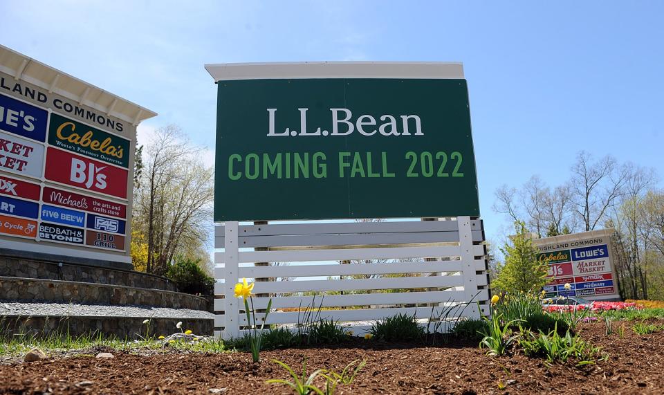 L.L. Bean announced Friday that its new store at The Shops at Highland Commons in Hudson will open on Nov. 4.