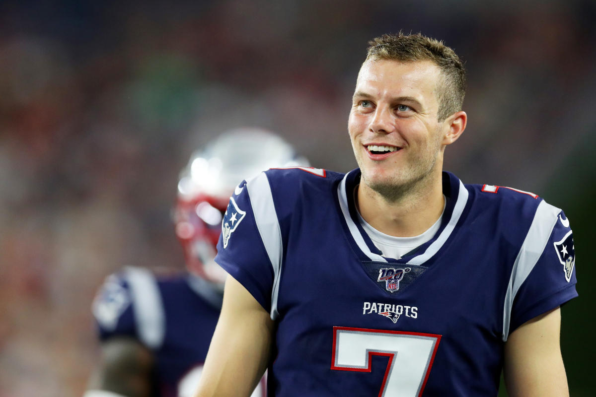 NFL Free Agency 2023: Miami Dolphins bring in former Patriots Punter Jake  Bailey for FA Visit - The Phinsider