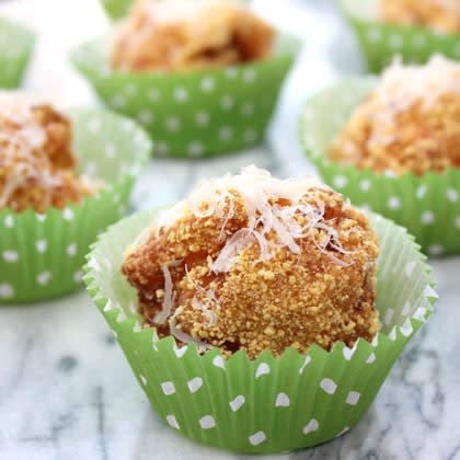 Fried Macaroni and Cheese Balls