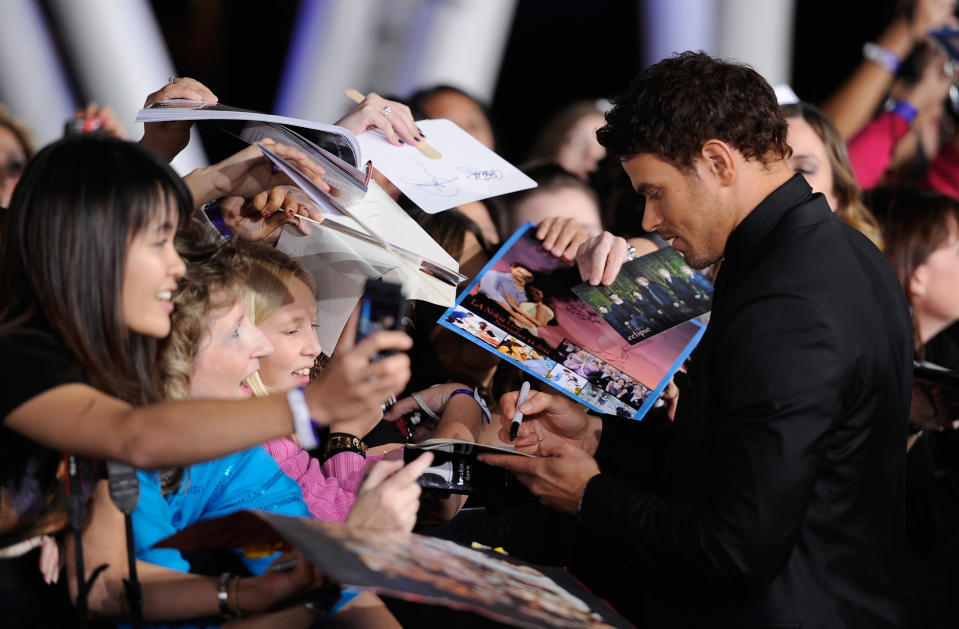 Premiere Of Summit Entertainment's "The Twilight Saga: Breaking Dawn - Part 1" - Arrivals