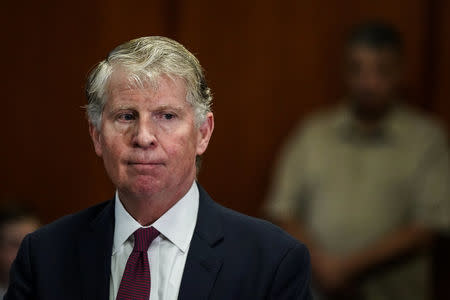 Manhattan District Attorney Cyrus R. Vance Jr. speaks at a news conference about dismissing some 3,000 marijunana smoking and possession cases in New York City, U.S., September 12, 2018. REUTERS/Jeenah Moon