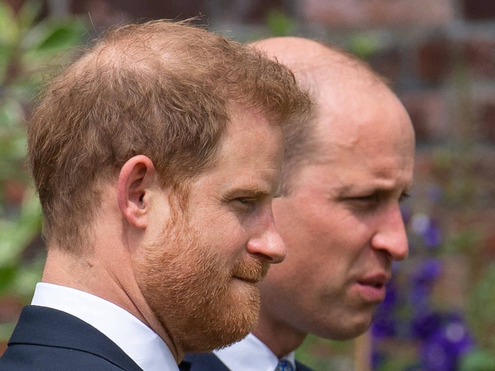 Prinz William und Prinz Harry: Wie schlimm steht es um die brüderliche Beziehung? (Bild: imago/i Images)