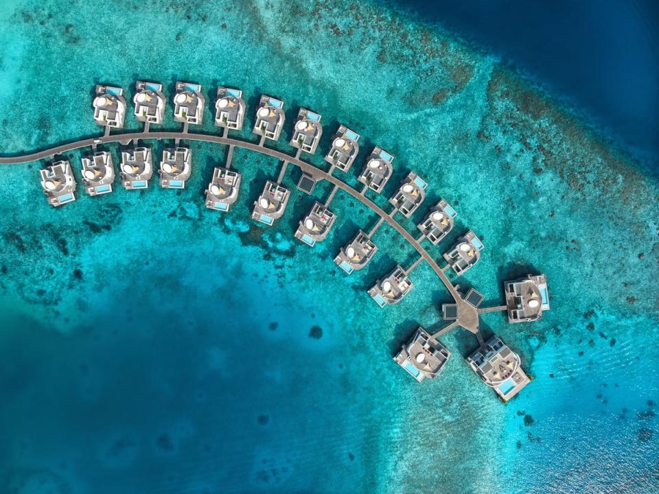     (Jumeirah Maldives Island Olhahali)