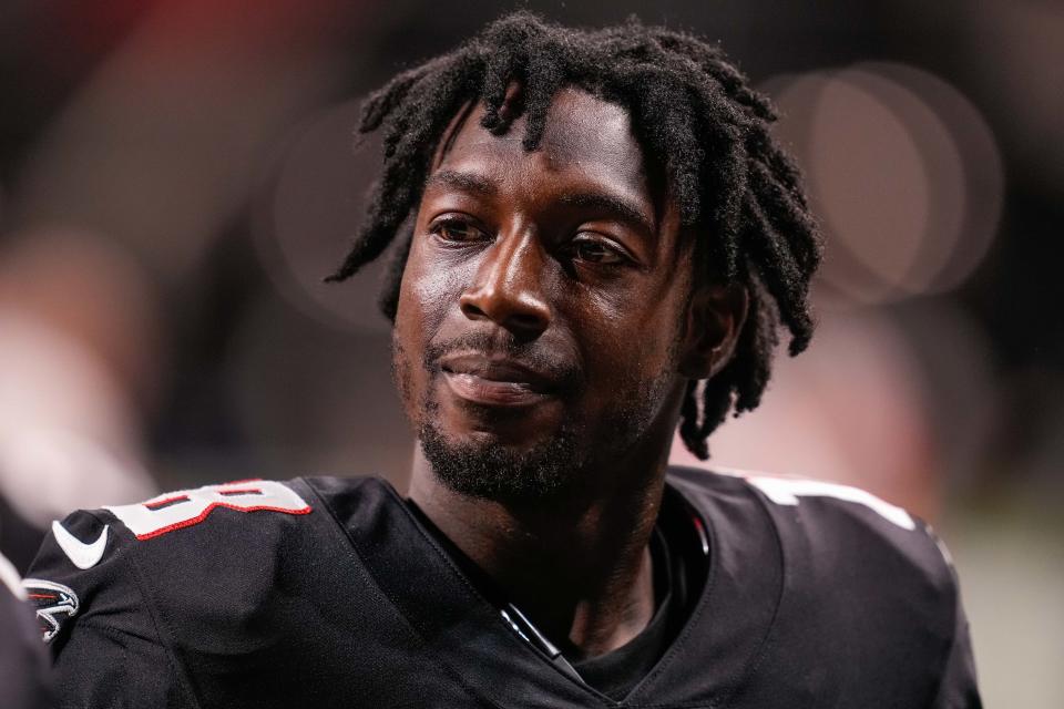 Calvin Ridley is banned for the entire 2022 season. (Dale Zanine/Reuters)