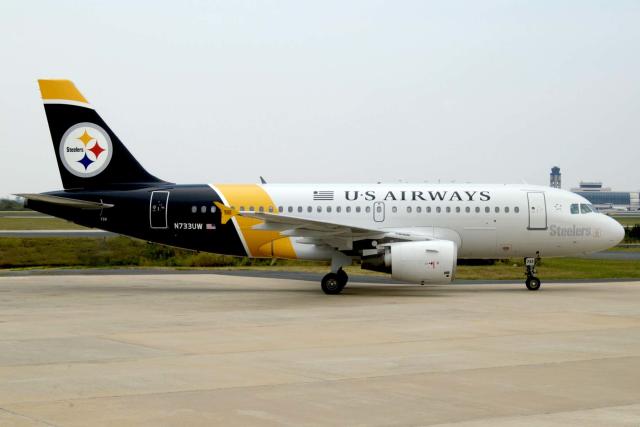 Pittsburgh Steelers charter plane diverted to Kansas City