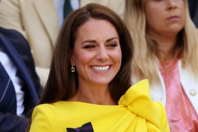 Kate Middleton is a Ray Of Sunshine in Yellow Dress at Wimbledon 2022