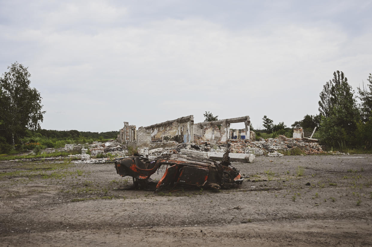 CHASIV YAR, UKRAINE - JUNE 28: A damaged car is seen as intense clashes take place in Chasiv Yar, Donetsk Oblast, Ukraine on June 28, 2023. As Russia-Ukraine war continues, clashes last on all fronts in all directions. Chasiv Yar, 15 kilometers to Bakhmut frontline, has been one of the places where the war has been the most intense. More than 90 percent of the buildings have been damaged and most of the houses are abandoned in the city. (Photo by Ercin Erturk/Anadolu Agency via Getty Images)