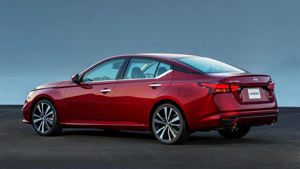 2019-nissan-altima (3).jpg