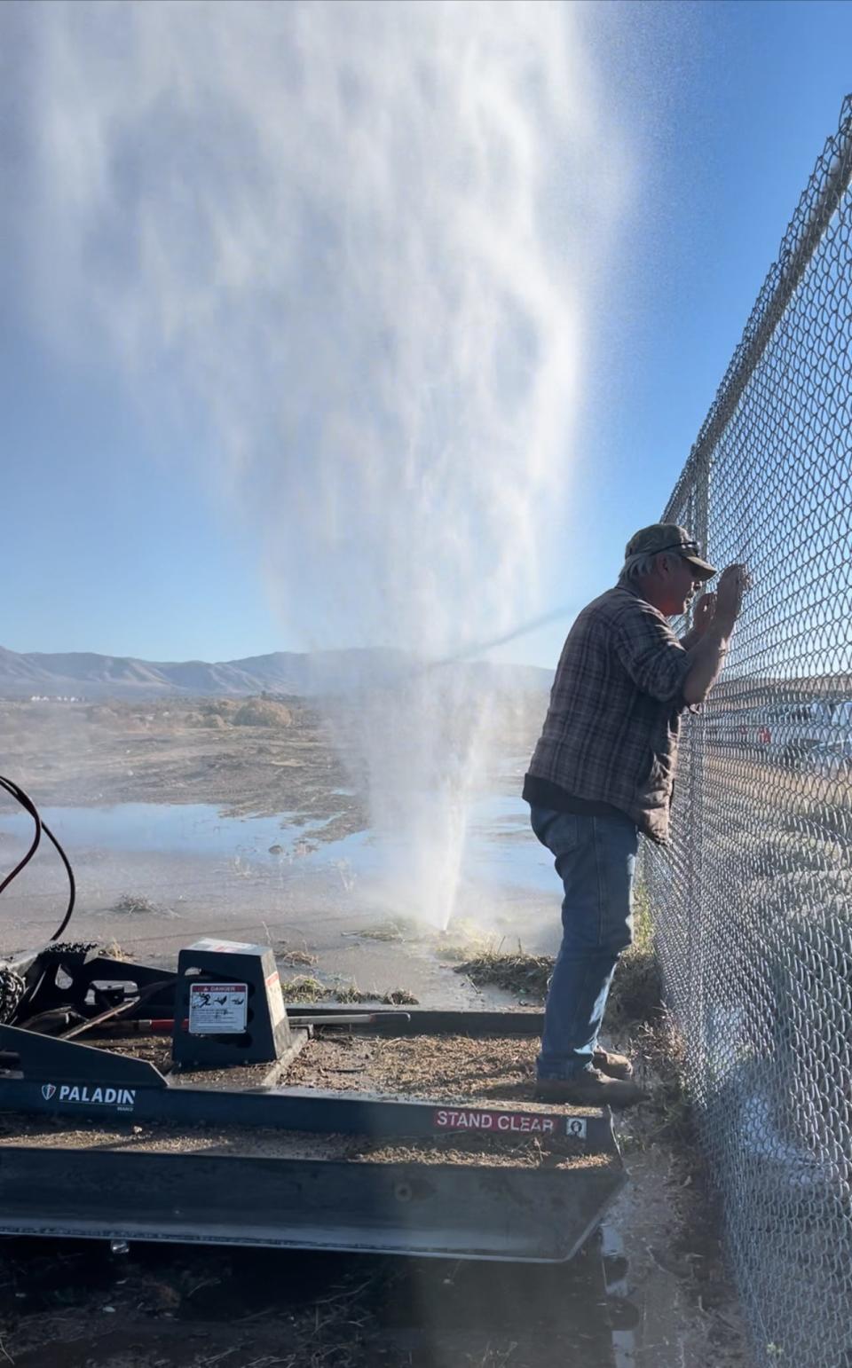 Thousands of residents were drawn to the sight of water spewing high into the air from a broken water line near a shopping center in Hesperia. Many described the sight as a "geyser" or "water fountain," which created a rainbow.