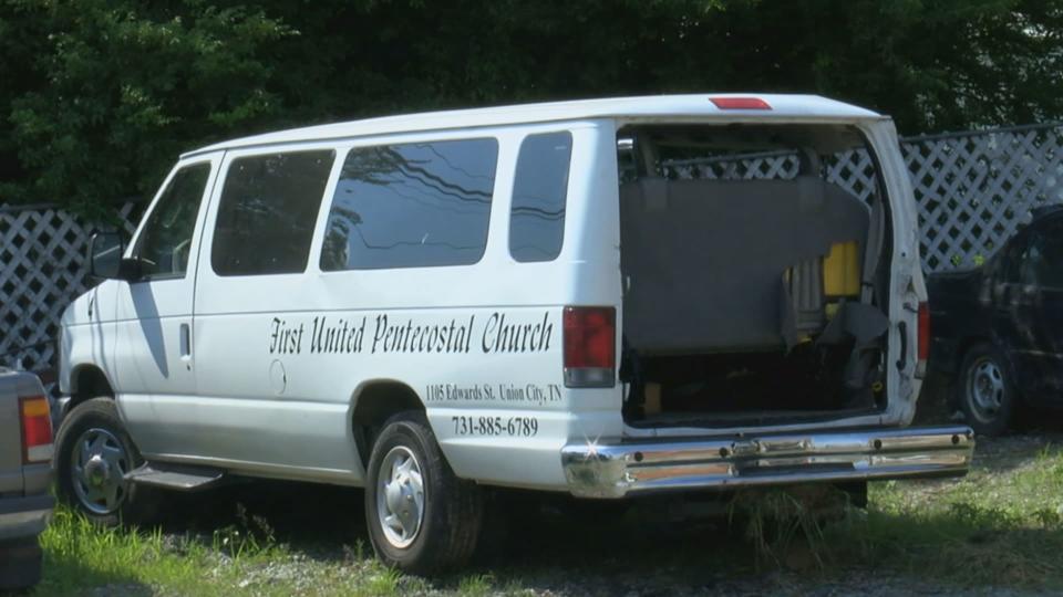 Church van crash (KAIT-TV)